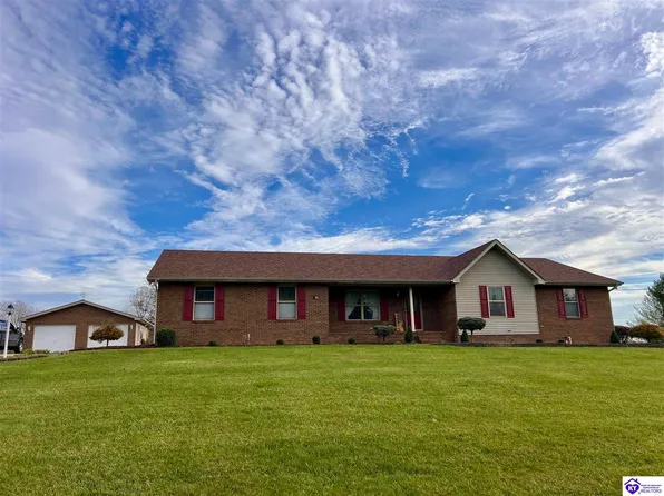 319 Steeplechase Dr, Campbellsville, KY 42718