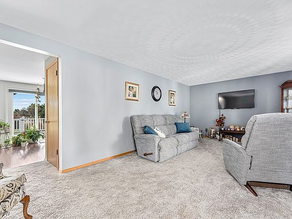 4th image of 5224 Glenoak Dr NE