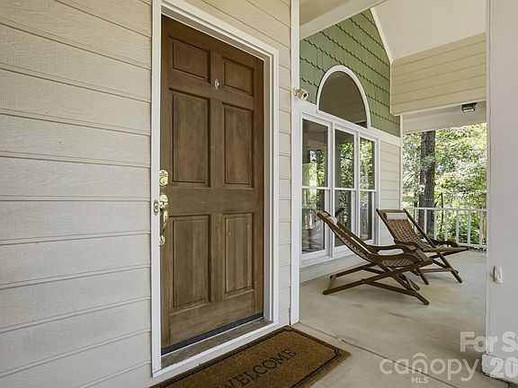 5th image of 3025 Abingdon Ave