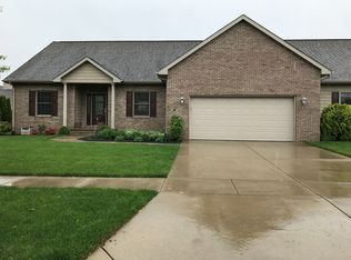 2304 Argonne Ave, Springfield, IL 62704