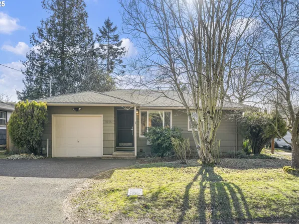 11756 SE Ankeny St, Portland, OR 97216