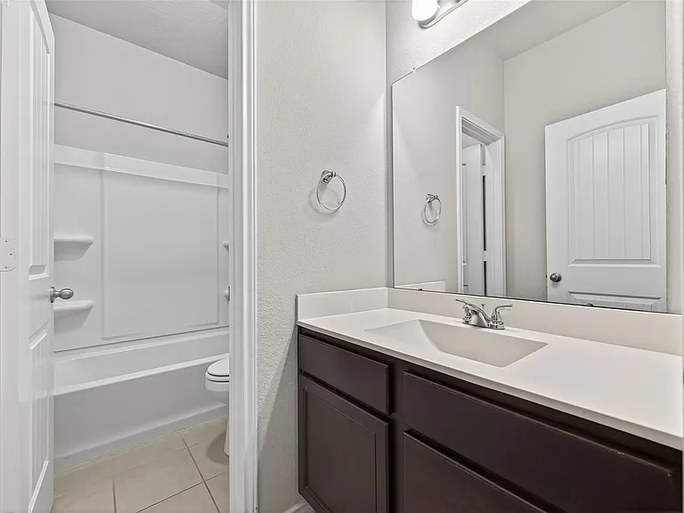 2519 Northern Great White Ct — Photo 28