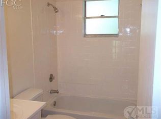 2087 Eloise Cir, North Fort Myers, FL 33917