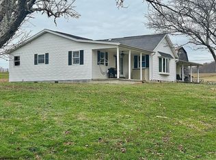 3827 Midway Rd, Belington, WV 26250