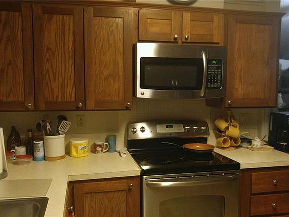 4th image of 2528 Longpine Ln