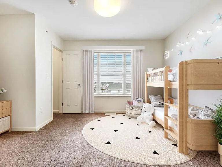 Creekwood Apartments — Photo 5