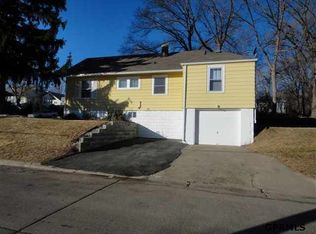 4602 Larimore Ave, Omaha, NE 68104