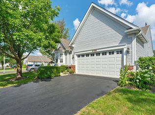 21156 W Walnut Ln, Plainfield, IL 60544