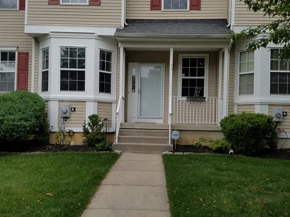 55 Hadley Dr, Robbinsville, NJ 08691