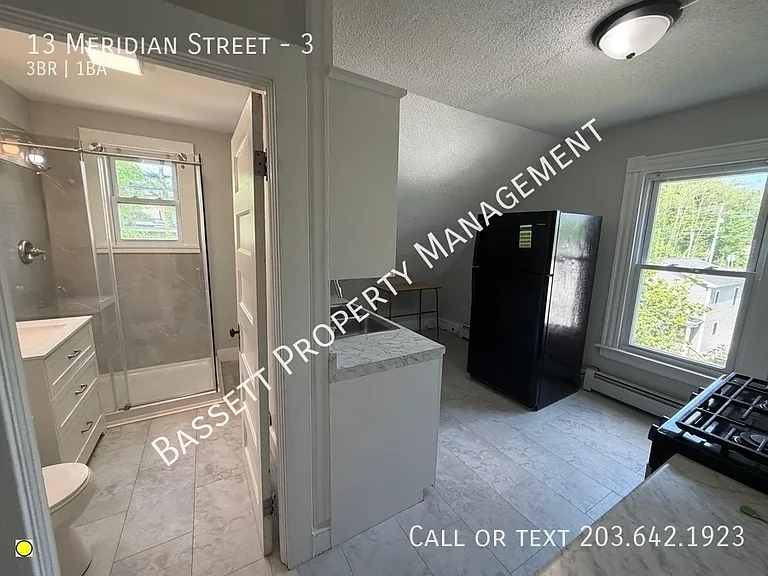 13 Meridian St #3 — Photo 19