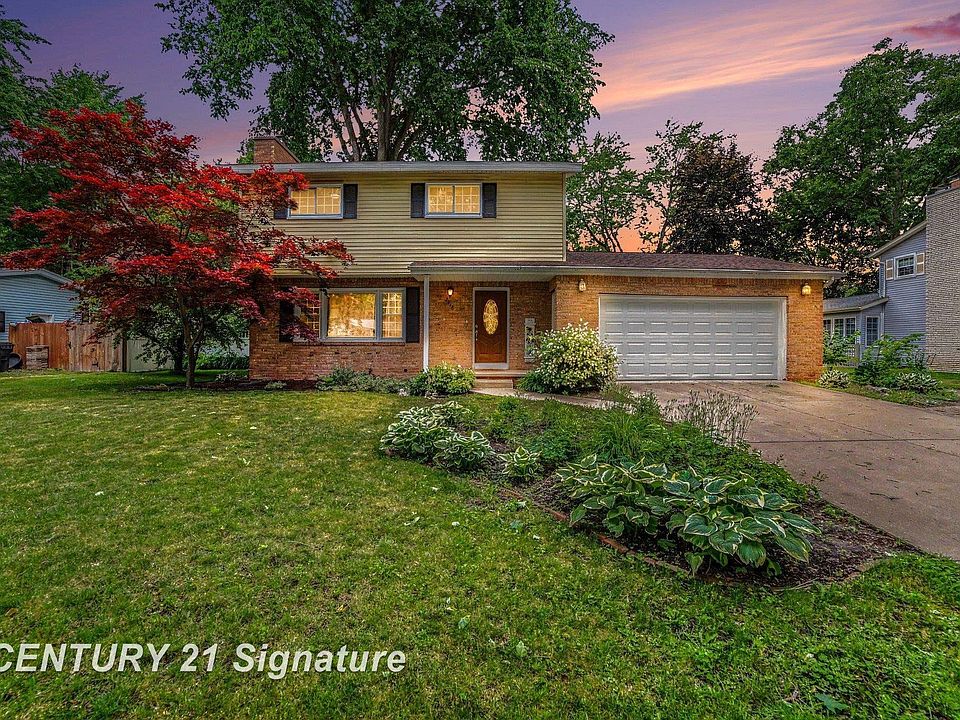 1st image of 2918 Saint Marys Dr