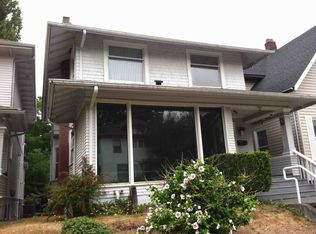 5029 12th Ave NE, Seattle, WA 98105