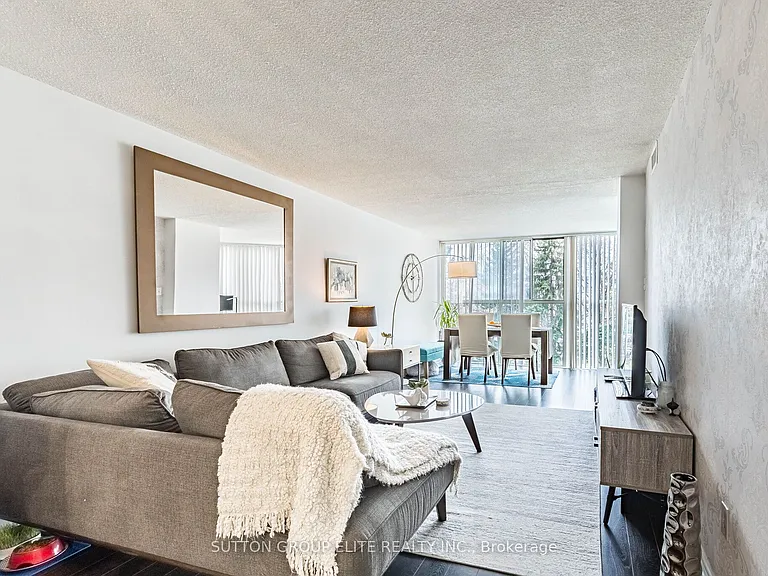 2091 Hurontario St #307 — Photo 18