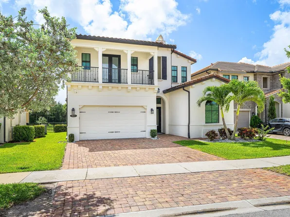 9027 Grand Prix Lane, Boynton Beach, FL 33472