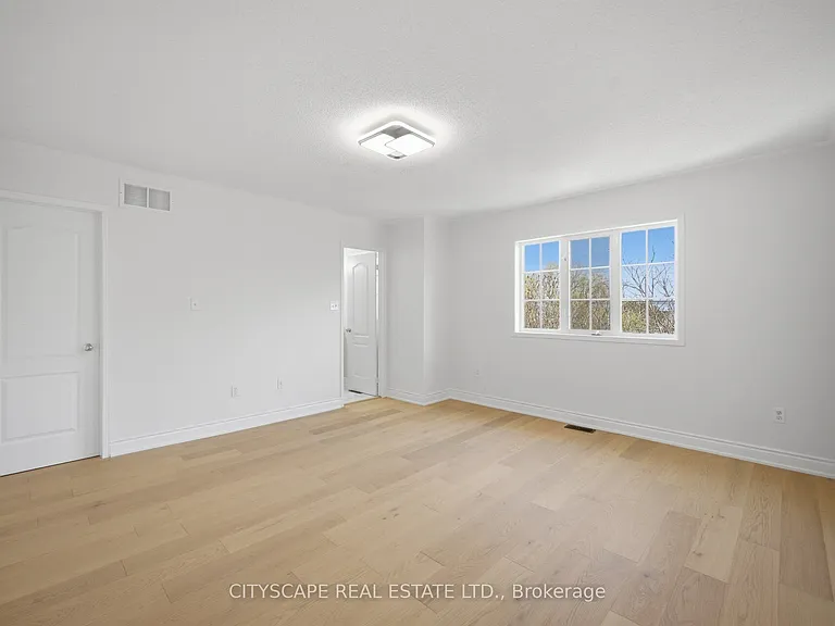 106 Tianalee Cres #UPPER — Photo 25