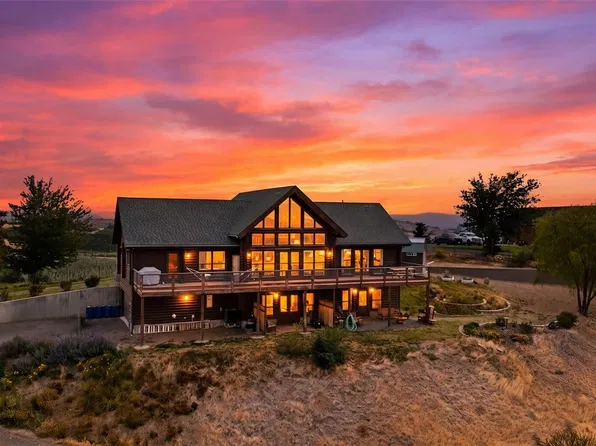 245 Scogin Lane, Yakima, WA 98908