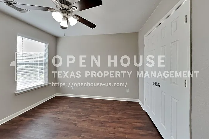 6439 Lily Hollow Ct — Photo 13