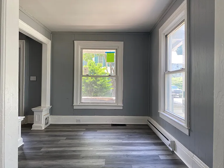 60 Center St — Photo 12