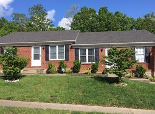 526 Bell Place Dr, Nicholasville, KY 40356