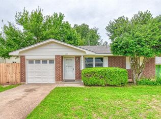 203 S 5th St, Noble, OK 73068