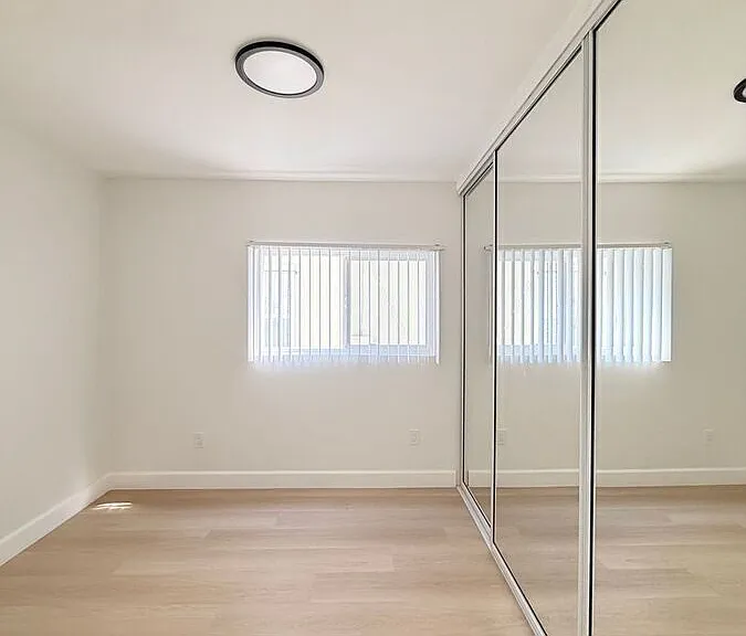 4705 Willow Brook Ave #2 — Photo 7