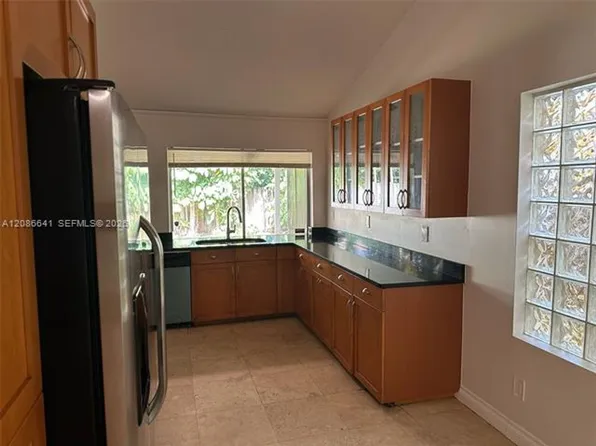 20605 NE 9th Ct #20605, Miami, FL 33179