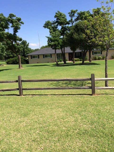 1st image of 626 Cottonwood Ln