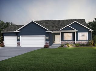 1504 Prairie Dr, Grundy Center, IA 50638