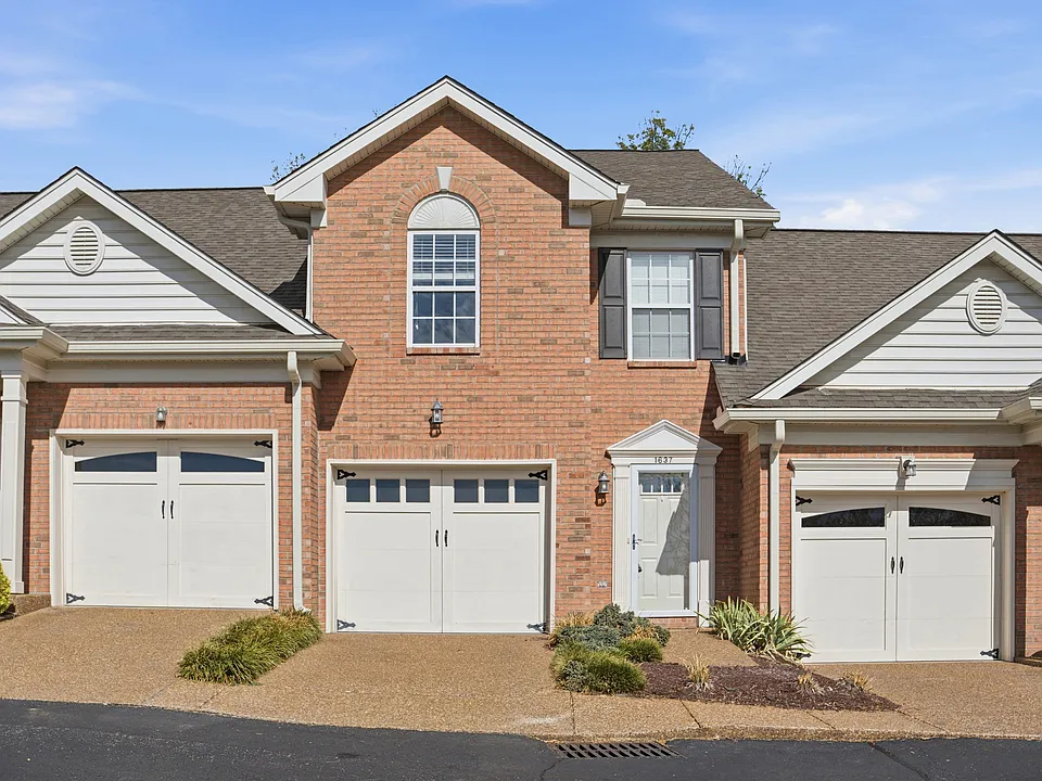 1637 Brentwood Pointe