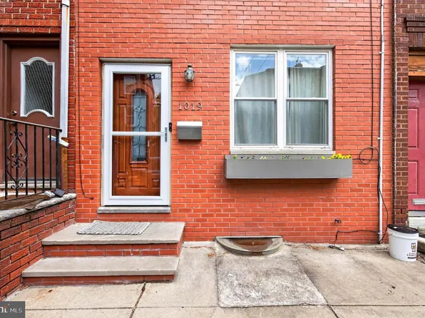 1019 S 6th St, Philadelphia, PA 19147