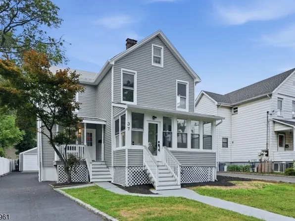 37 W Colfax Ave, Roselle Park Boro, NJ 07204
