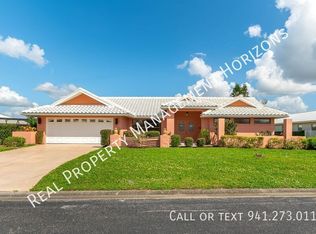 534 Warwick Ln, Venice, FL 34293