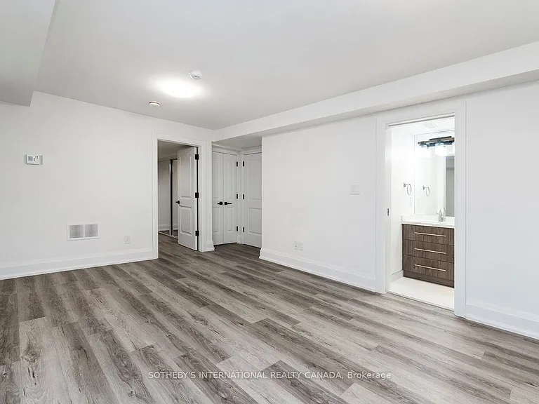 44 Larkin Ave #D-4 — Photo 7