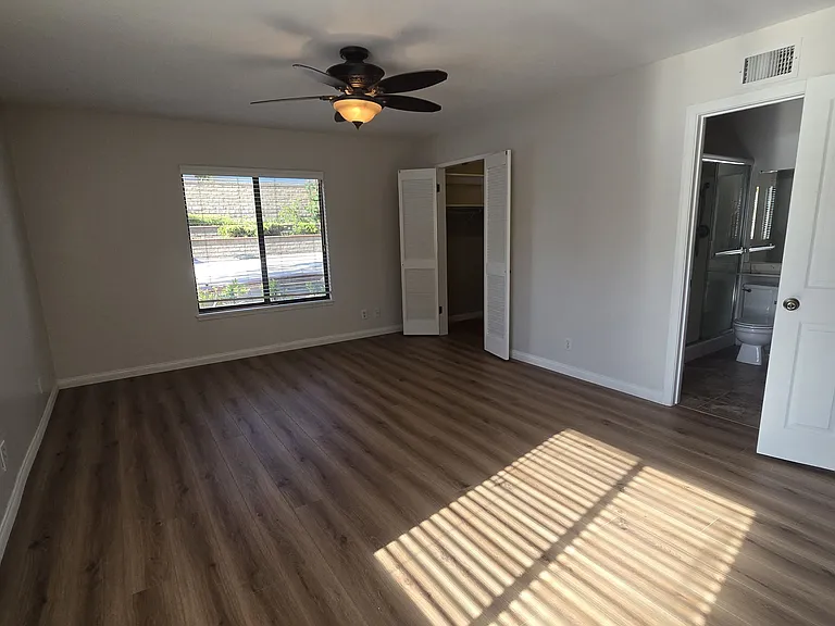 3105 Lodgewood St — Photo 122