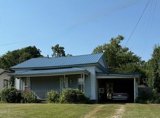 822 E 22nd St, Ada, OK 74820