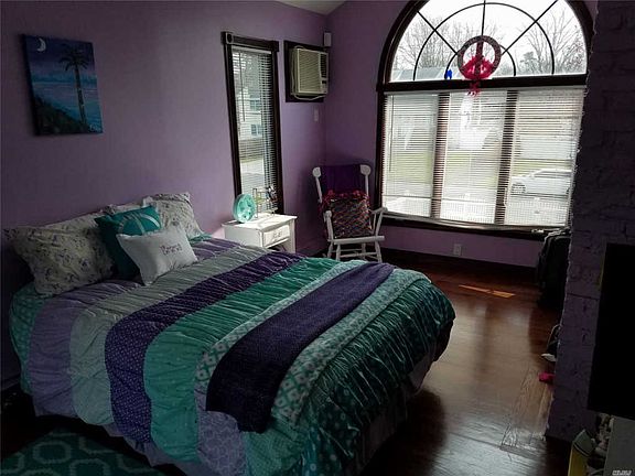 4th image of 668 Peter Paul Dr