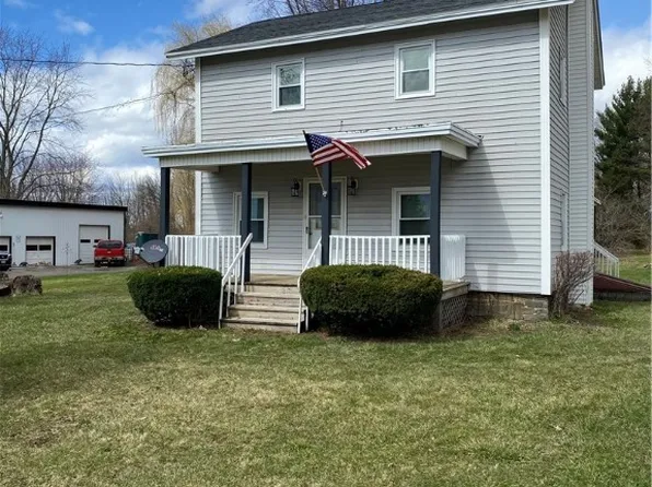 1823 Poplar Ridge Rd, Aurora, NY 13026