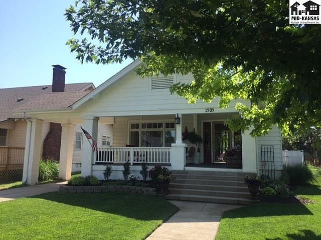 1st image of 1905 N Ash St