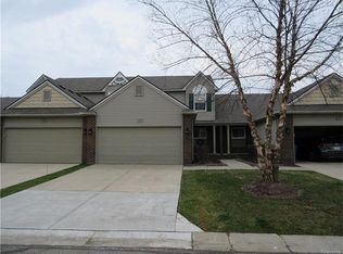 158 Newberry Ln, Howell, MI