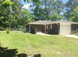 2506 Parkdale Dr, Gautier, MS 39553