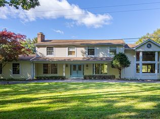 9391 Allen Rd, Clarkston, MI 48348