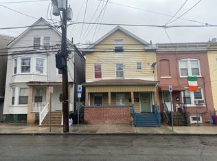 198 Parker St, Newark, NJ 07104