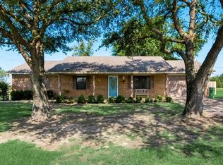 173 Ridgecrest St, Fairfield, TX 75840