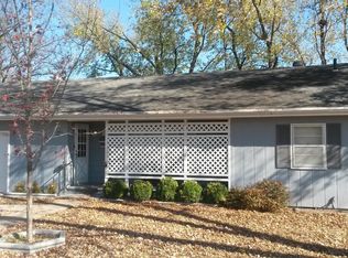 1408 N 1st St, Neodesha, KS 66757
