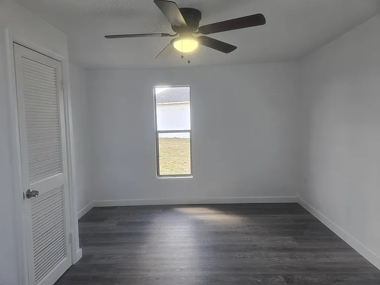 19505 NW 80th Dr — Photo 16