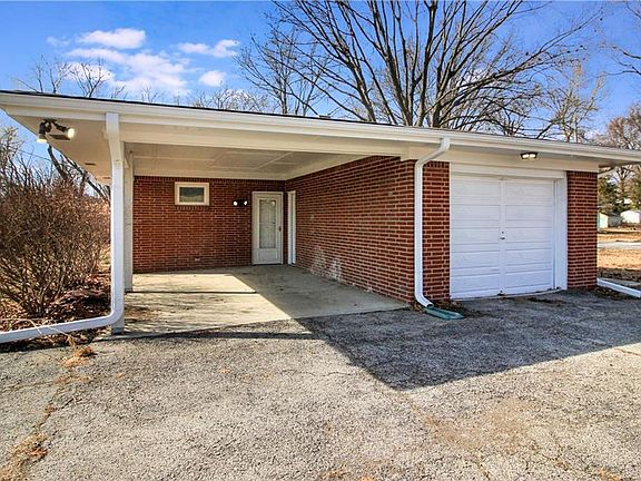 4th image of 7817 Ella Ave