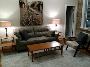 114 E University St UNIT 2, Siloam Springs, AR 72761