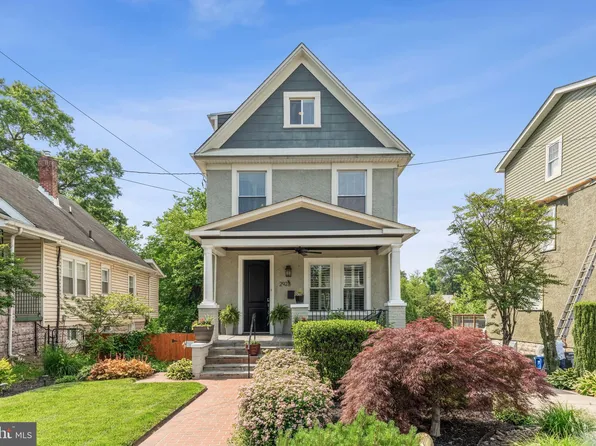 2928 Carlton Ave NE, Washington, DC 20018