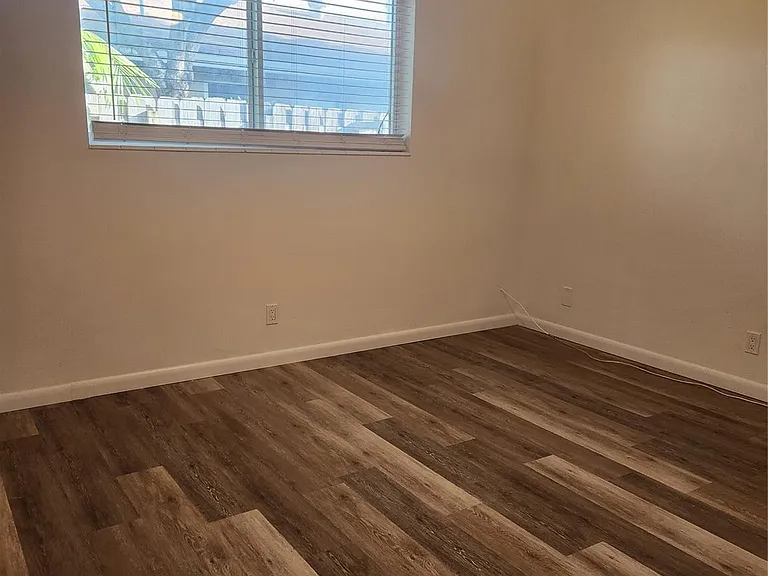 1620 NE 20th Ave #2 — Photo 10