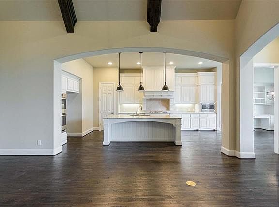 4th image of 3461 Spicewood Dr
